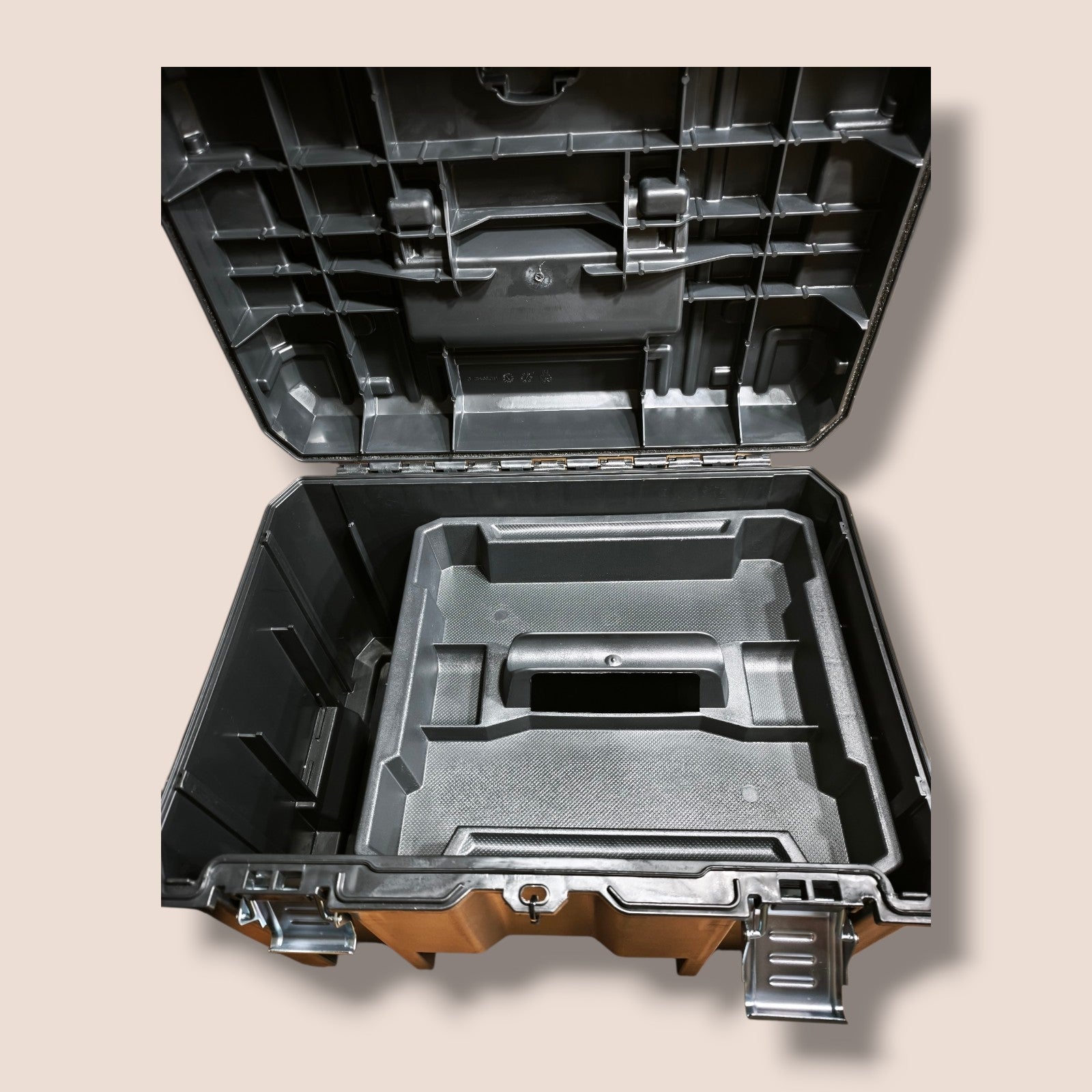 Dewalt - Akku-Handkreissäge Metall DSC383N