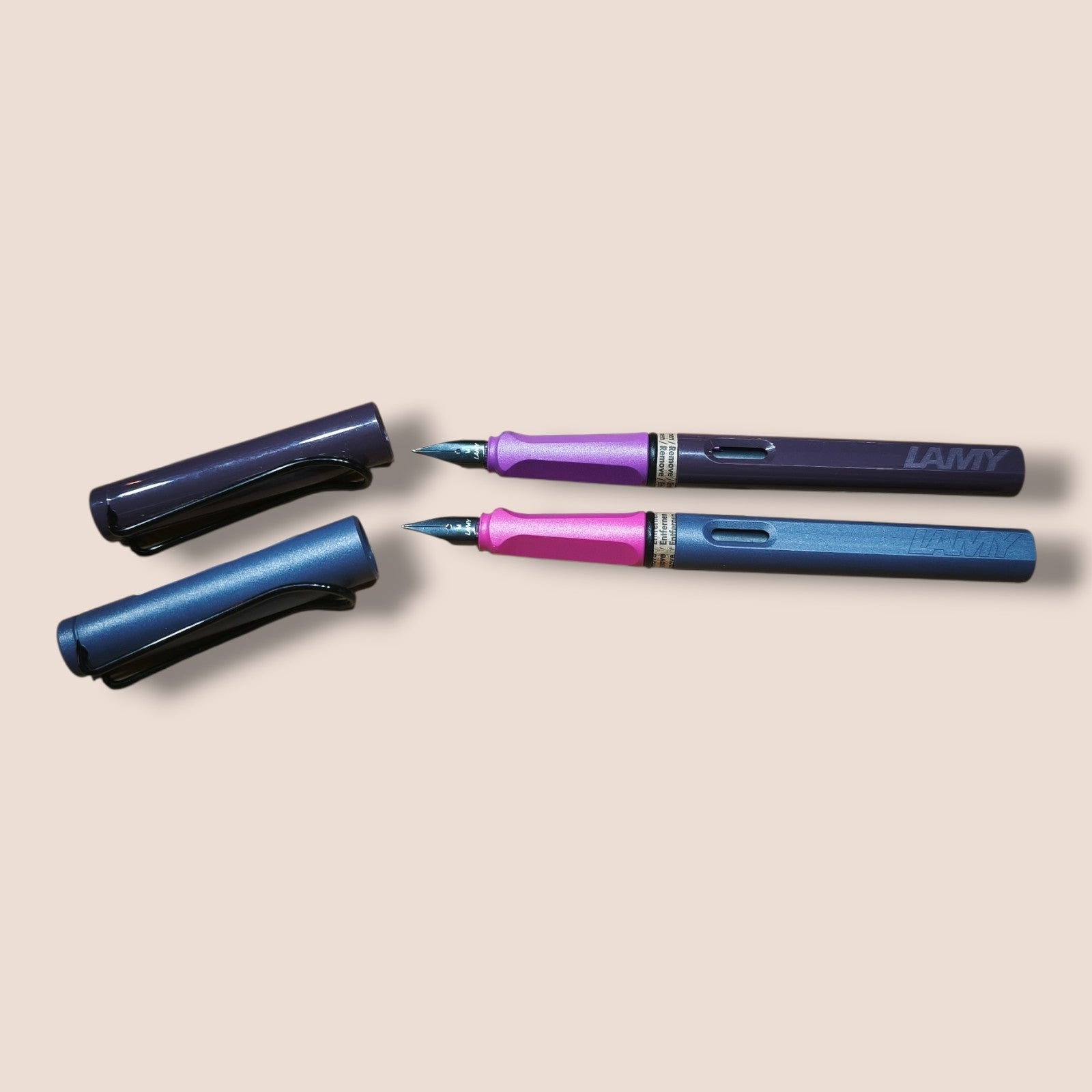 Lamy - Safari 2 Füller pink cliff und violet blackberry