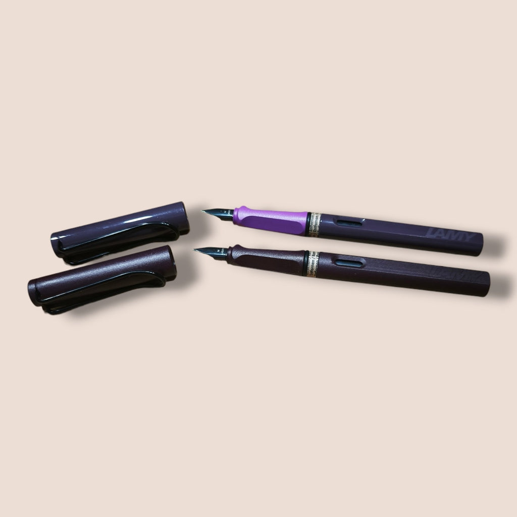 Lamy - Safari Füller violet blackberry und scarlet