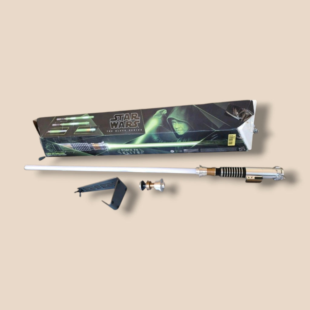 Hasbro - Star Wars Black Serie Luke Skywalkers Schwert